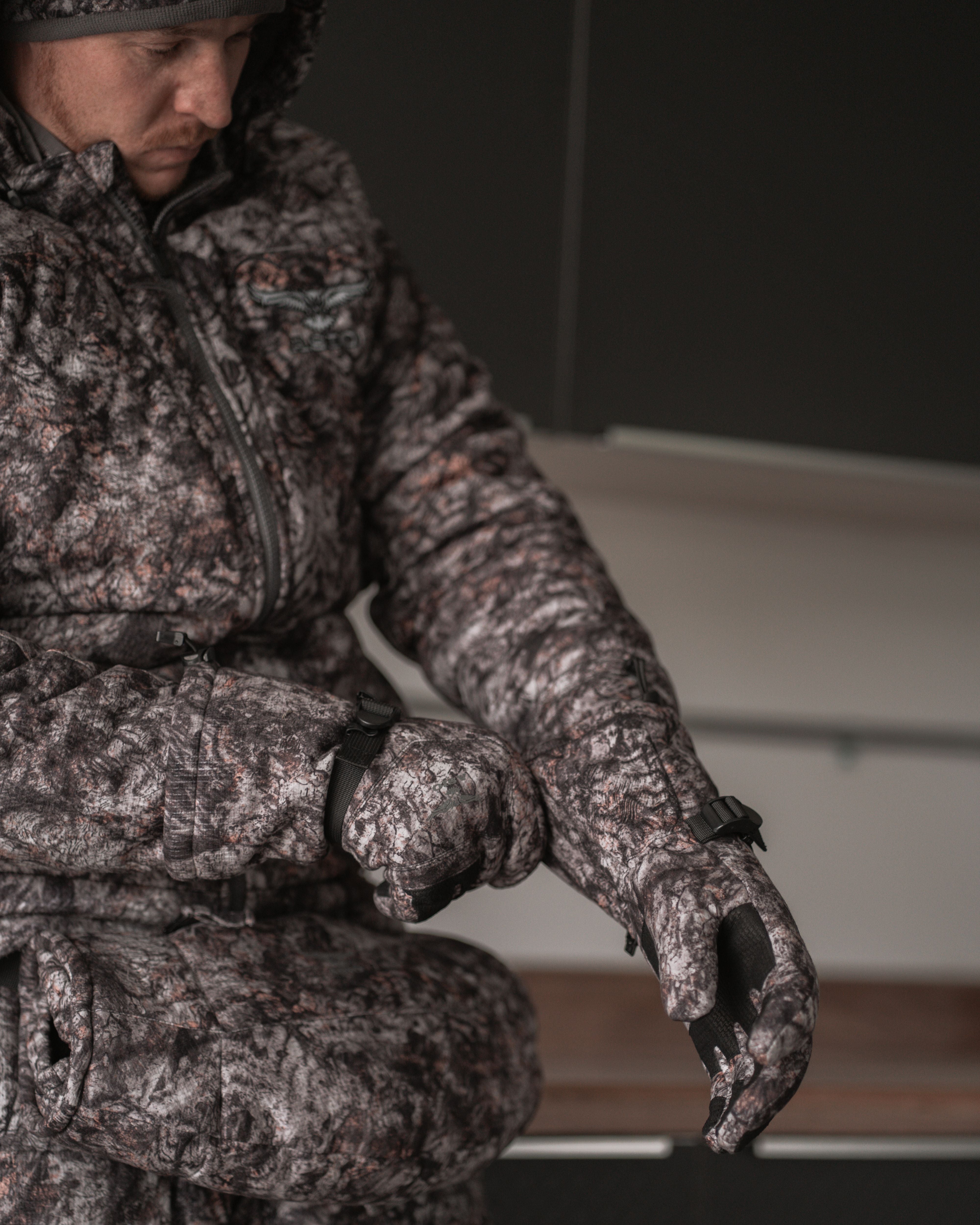 Windproof Insulated Glove – ASIO Gear